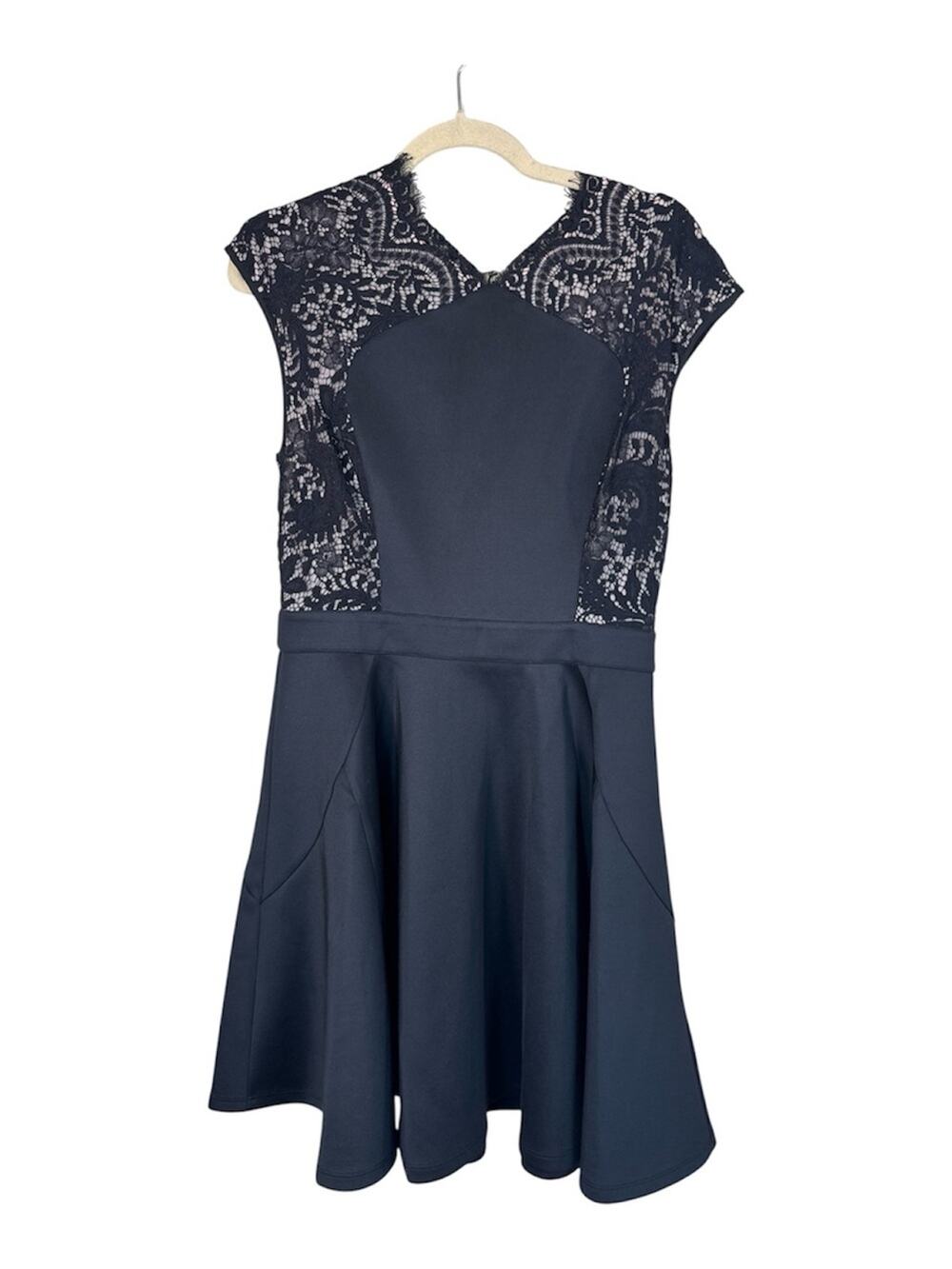 Ted Baker Black Lace Skater Dress Womens 6 Mini Classic Whimsigoth Fit & Flare